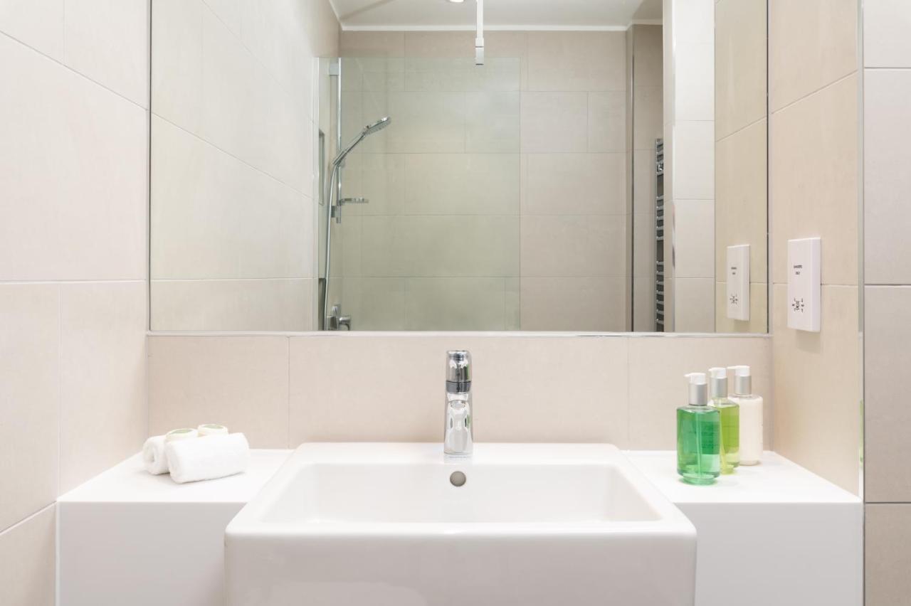 The Lincoln Suites 伦敦 外观 照片